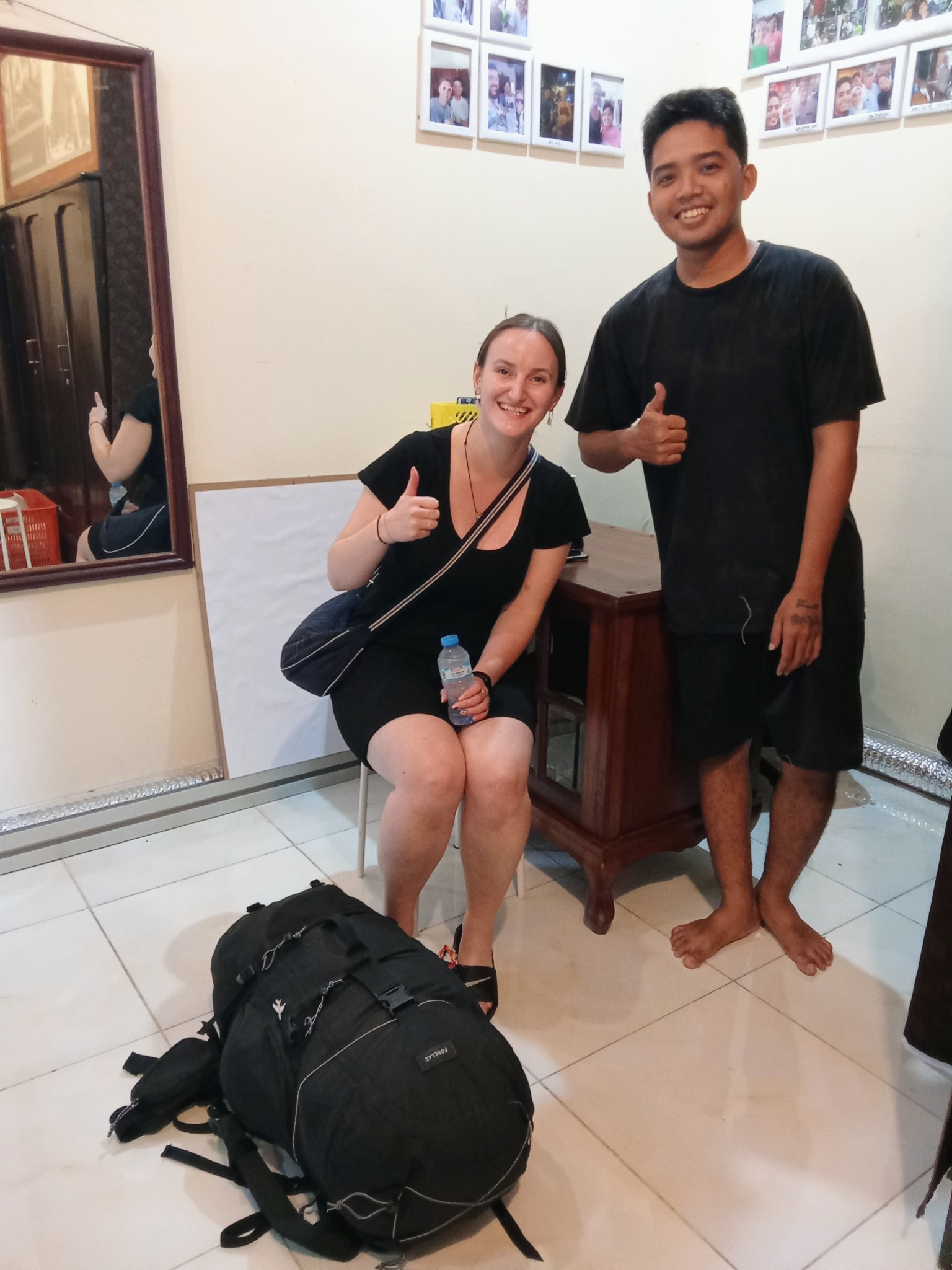 Foto pelanggan yang puas